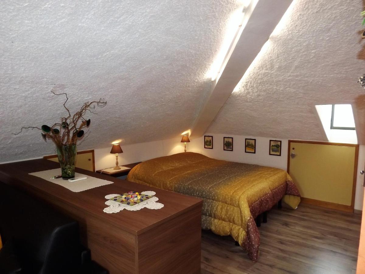Tenuta I Lecci Терануова Брачолини Екстериор снимка