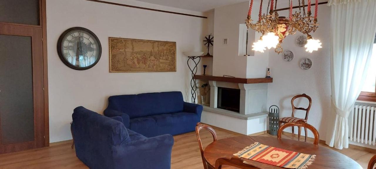 Tenuta I Lecci Терануова Брачолини Екстериор снимка