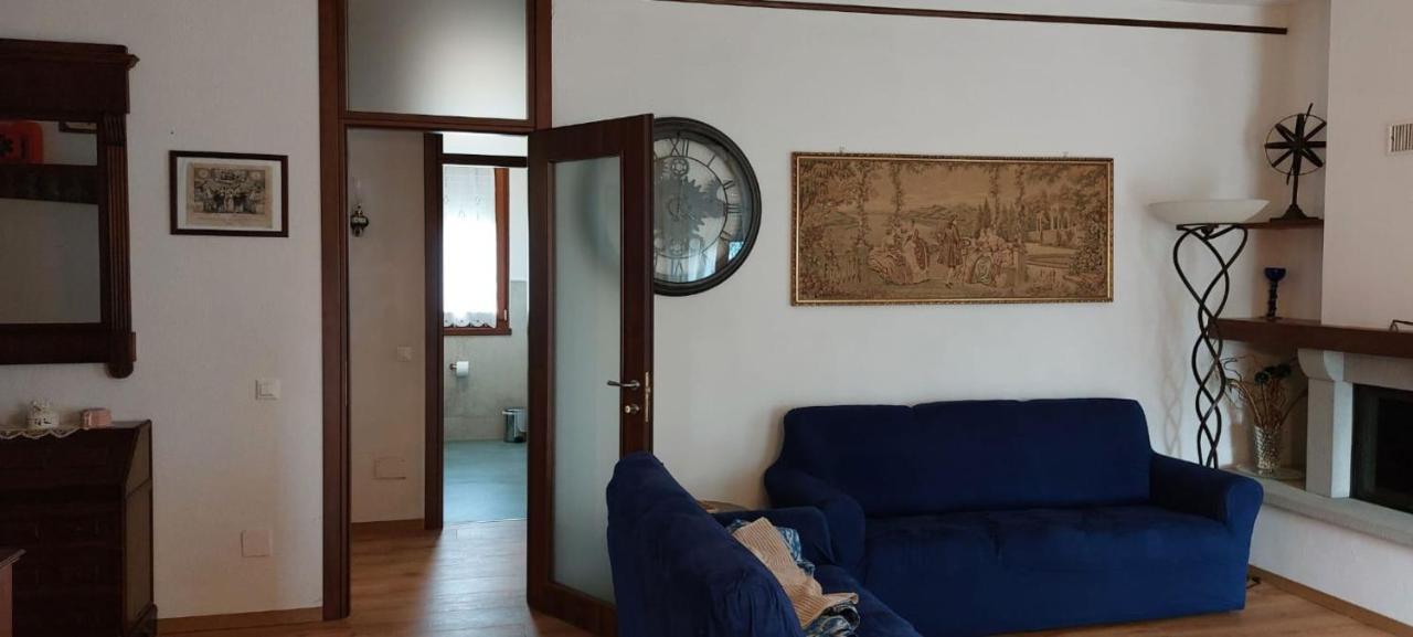 Tenuta I Lecci Терануова Брачолини Екстериор снимка
